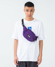 Load image into Gallery viewer, PATCHED WAIST BAG