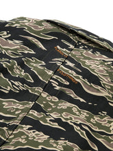 Load image into Gallery viewer, BACK SATIN MILITARY SHIRT