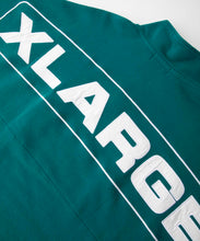 Load image into Gallery viewer, BIG LOGO HALF ZIP SWEAT
