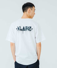 Load image into Gallery viewer, XLARGE x D*FACE S/S TEE D*DOGS FALLING IN GORILLA

